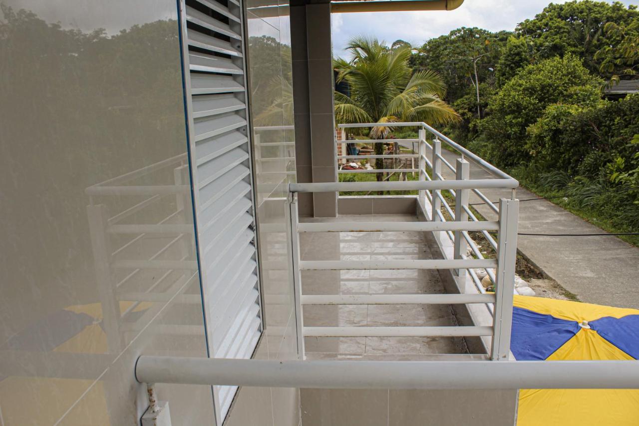 Hotel Villa Lucy Playa Ladrilleros Exterior photo